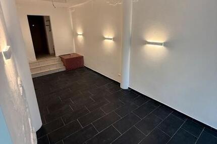 Gewerbeobjekt Solingen Wald - 900&euro; | Angebot:25956895
