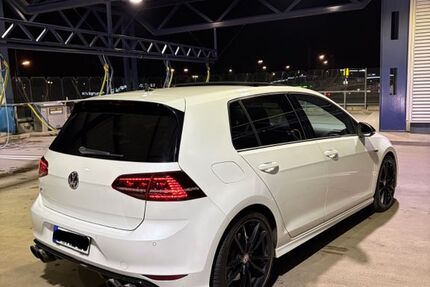 VW Golf 130.000 km 22.000 &euro; Düsseldorf 40231