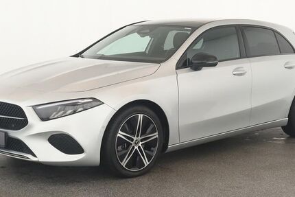 Mercedes-Benz A 250 20.200 km 31.484 &euro; Neuss 41464