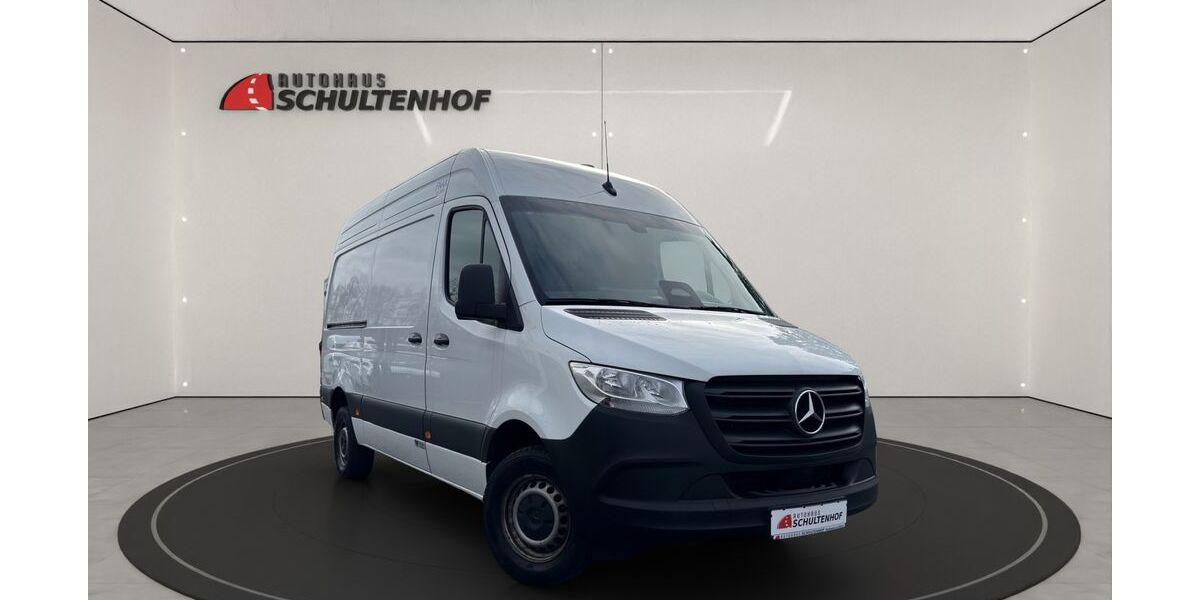 Mercedes-Benz Sprinter 106.267 km 49.990 &euro; Mülheim/Ruhr 45481