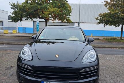 Porsche Cayenne 182.000 km 18.650 &euro; Leverkusen 51373