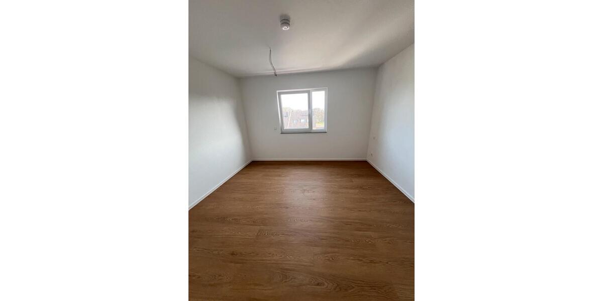 Etagenwohnung Burscheid - 4 Zimmer, 119 m&sup2;, 1.997&euro; | Angebot:25401623