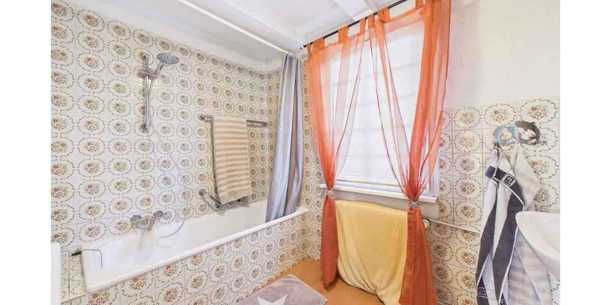 Einfamilienhaus Wuppertal Cronenberg - 1 Zimmer, 188 m&sup2;, 399.000&euro; | Angebot:25686399