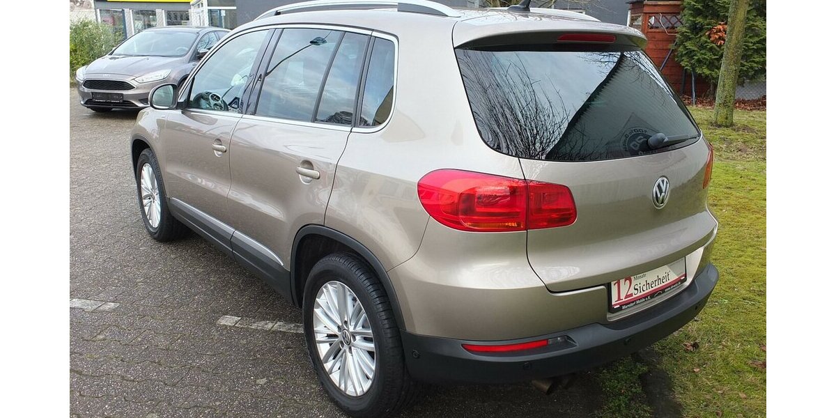 VW Tiguan CUP SPORTSTYLE BMT NAVI PARKPILOT TEMPOMAT 87.859 km 11.900 &euro; Köln 50858