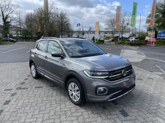 VW T-Cross 69.925 km 17.990 &euro; Bergisch Gladbach 51469