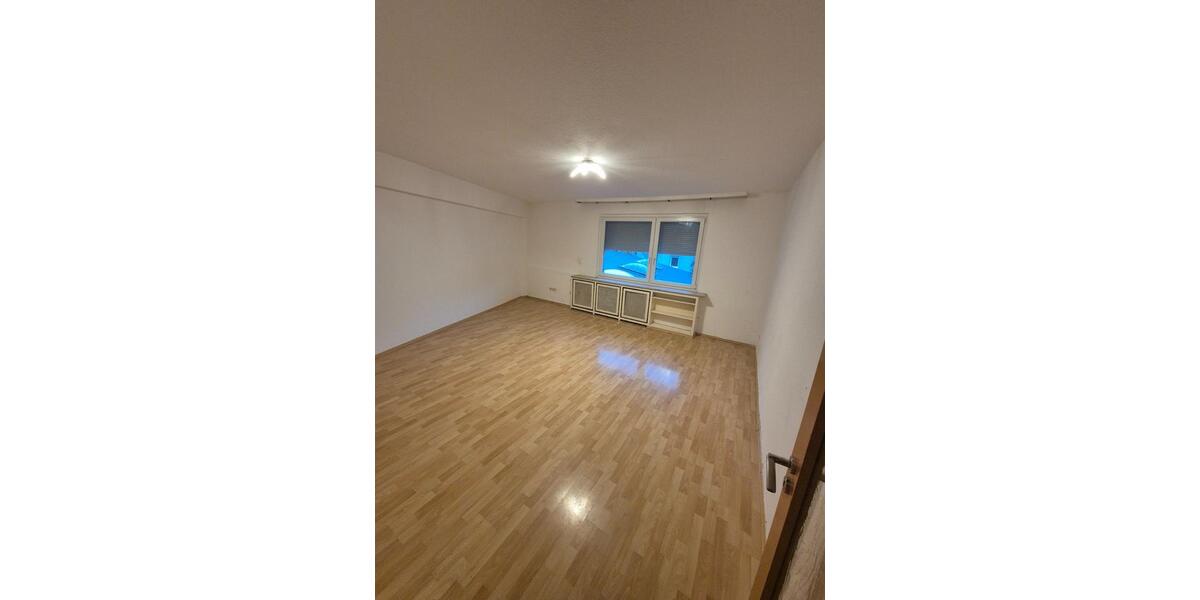 Etagenwohnung Wuppertal Gemarkung Langerfeld - 3 Zimmer, 88 m&sup2;, 690&euro; | Angebot:24626718