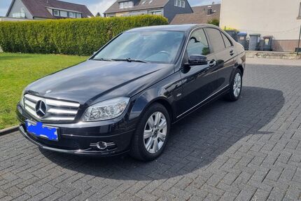 Mercedes-Benz C 180 107.200 km 8.499 &euro; Remscheid 42859