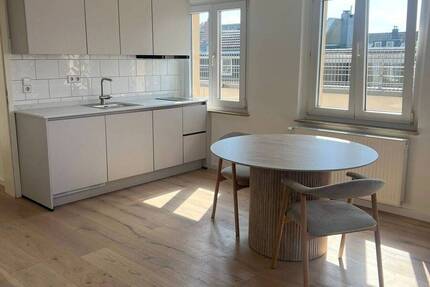 Wohnung Düsseldorf Friedrichstadt - 2 Zimmer, 56 m&sup2;, 1.100&euro; | Angebot:26159664