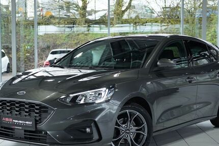 Ford Focus 72.000 km 17.800 &euro; Remscheid/NRW 42855