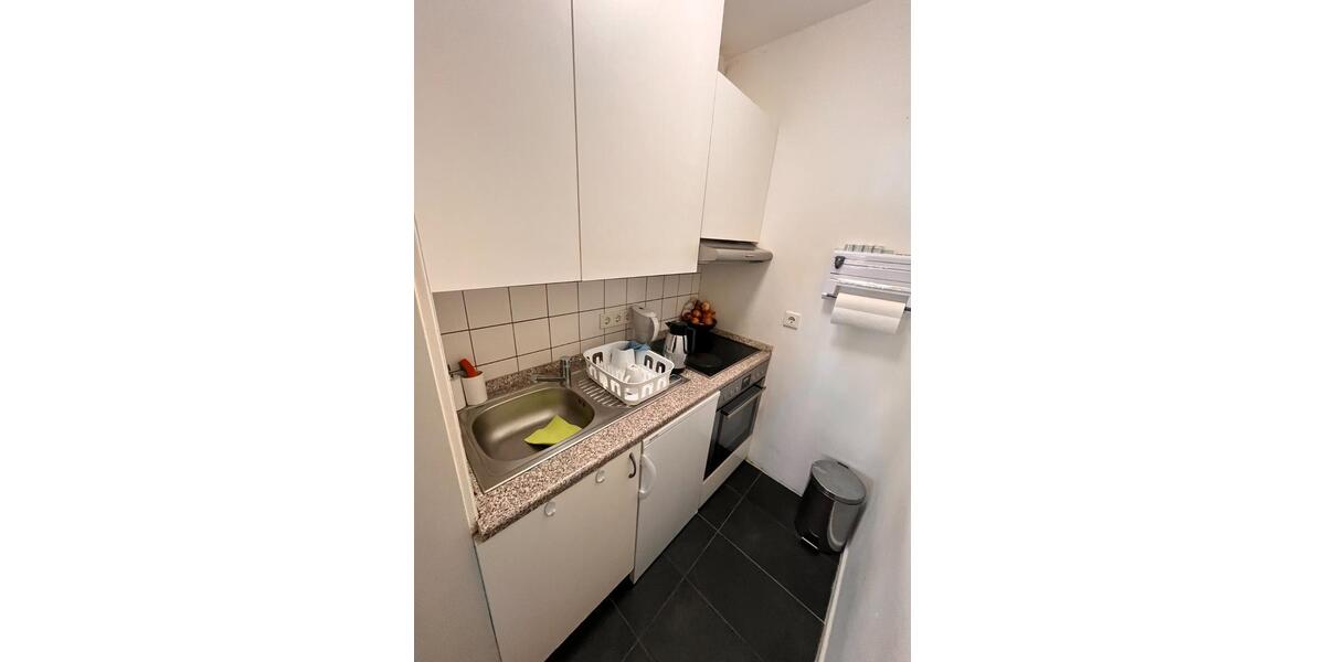 Etagenwohnung Köln Lindenthal - 1 Zimmer, 35 m&sup2;, 700&euro; | Angebot:25887300