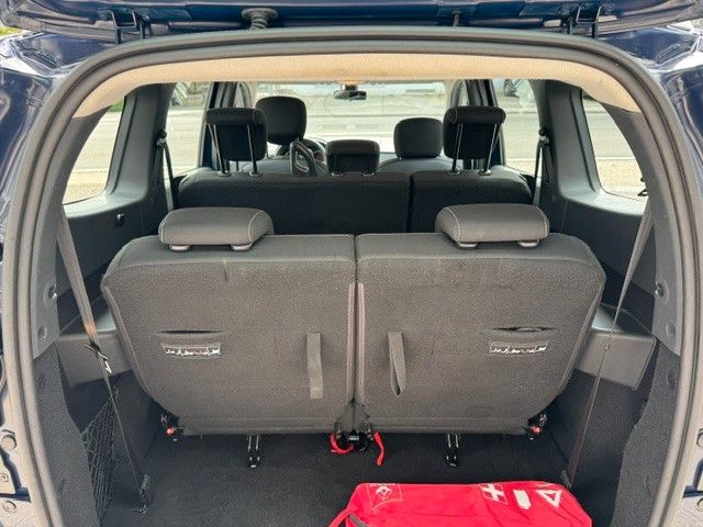 Dacia Lodgy 93.000 km 9.990 &euro; Remscheid 42899