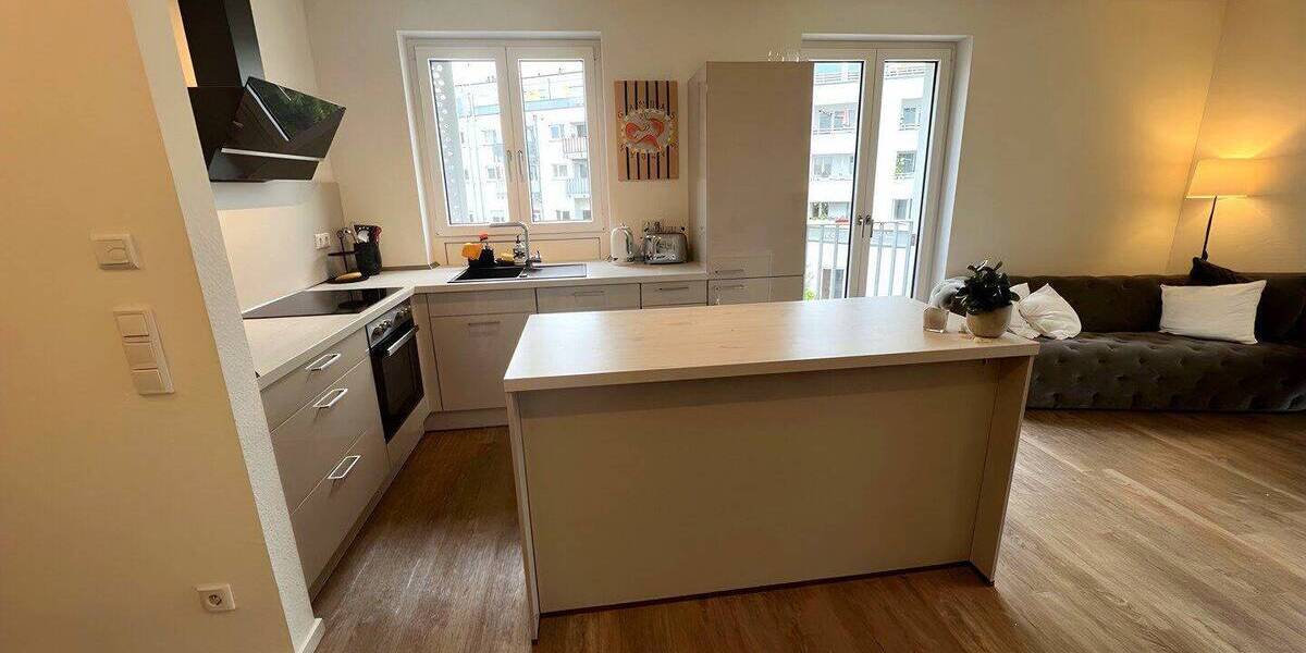 Etagenwohnung Düsseldorf Derendorf - 3 Zimmer, 74 m&sup2;, 1.100&euro; | Angebot:26825336