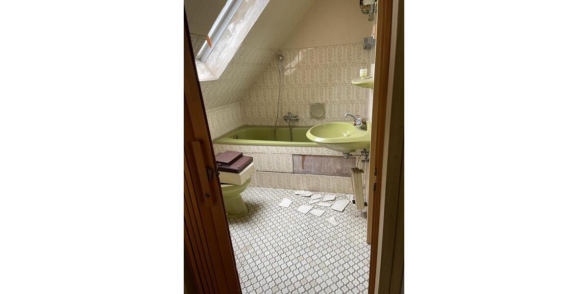 Doppelhaushälfte Dormagen - 5 Zimmer, 130 m&sup2;, 250.000&euro; | Angebot:26144259