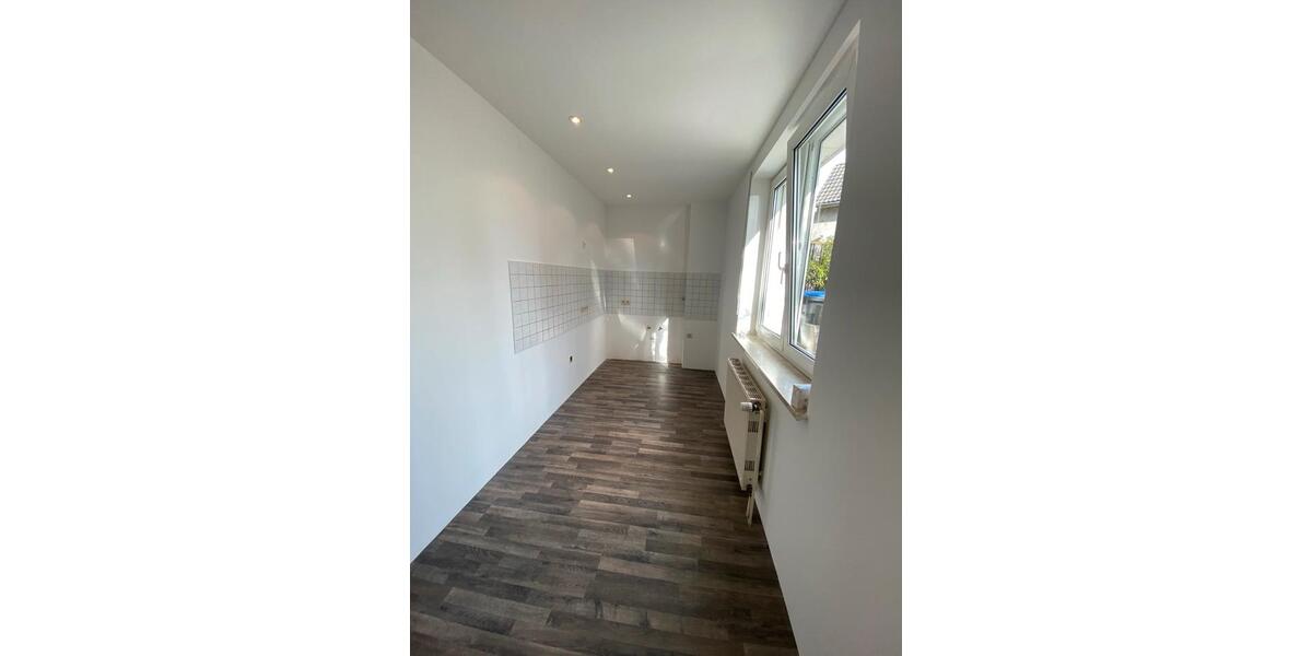 Erdgeschoßwohnung Velbert - 1 Zimmer, 35 m&sup2;, 350&euro; | Angebot:25833811