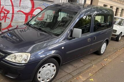 Opel Combo 170.400 km 2.495 &euro; Köln 50674