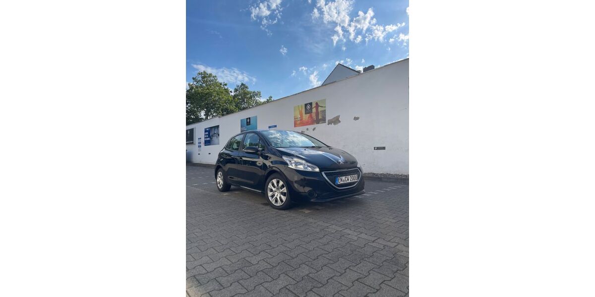 Peugeot 208 206.000 km 4.300 &euro; Köln 50674