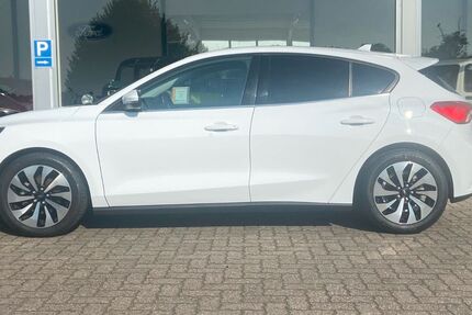 Ford Focus 56.500 km 13.590 &euro; Willich-Anrath 47877