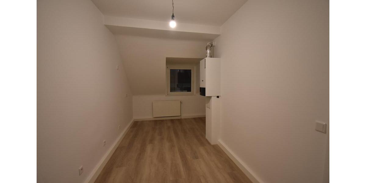Etagenwohnung Düsseldorf Oberbilk - 1 Zimmer, 38 m&sup2;, 645&euro; | Angebot:24378774