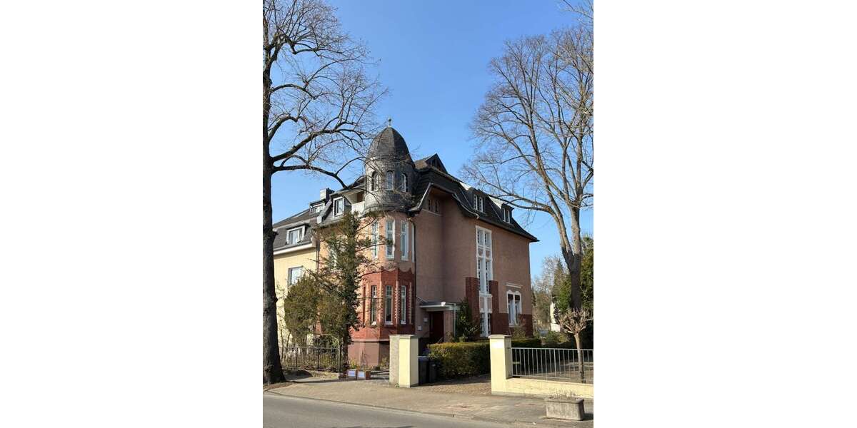 Einfamilienhaus Köln Mülheim - 11 Zimmer, 272 m&sup2;, 3.500&euro; | Angebot:27218485