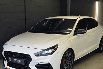 Hyundai i30 86.000 km 19.900 &euro; Remscheid 42899