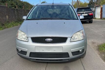 Ford Focus 210.000 km 1.700 &euro; Köln 50739