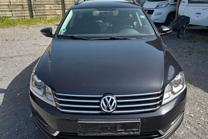 VW Passat 145.000 km 7.500 &euro; Remscheid 42857