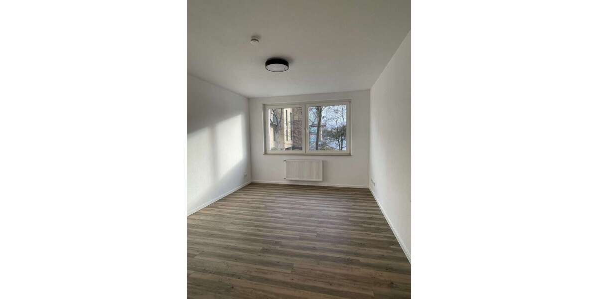 Etagenwohnung Köln Lindenthal - 1 Zimmer, 22 m&sup2;, 790&euro; | Angebot:26072763