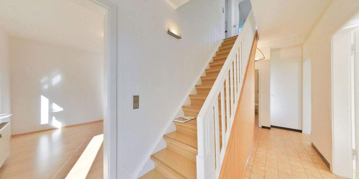 Einfamilienhaus Wülfrath Düssel - 7 Zimmer, 140 m&sup2;, 490.000&euro; | Angebot:25801915