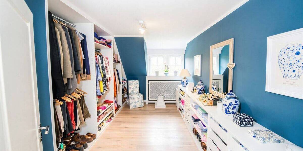 Einfamilienhaus Meerbusch Büderich - 9 Zimmer, 335 m&sup2;, 2.550.000&euro; | Angebot:26229702