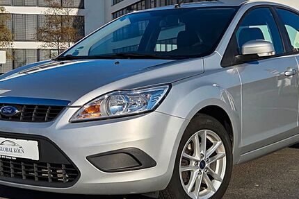 Ford Focus 82.000 km 5.900 &euro; Köln (Ostheim) 51107