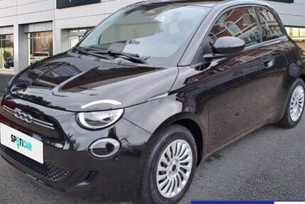 Fiat 500e 20.541 km 18.450 &euro; Solingen 42655