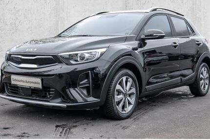 Kia Stonic 24.659 km 18.995 &euro; Köln 50858