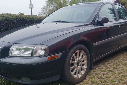 Volvo S80 165.000 km 2.600 &euro; Köln 51147