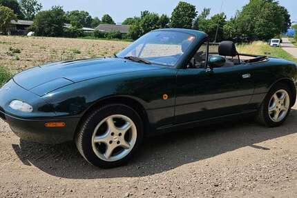 Mazda MX-5 125.800 km 8.900 &euro; Dormagen 41539