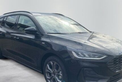 Ford Focus 3.385 km 31.490 &euro; Köln 50825