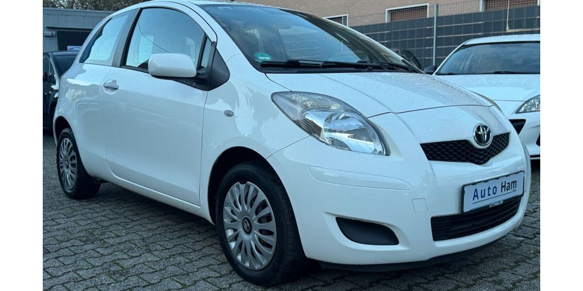 Toyota Yaris 141.111 km 4.490 &euro; Köln 50858