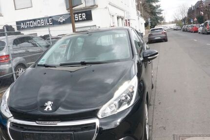 Peugeot 208 64.760 km 6.499 &euro; Köln 51143