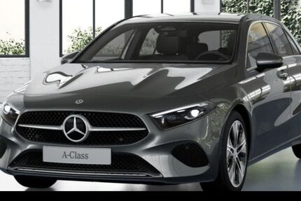 Mercedes-Benz A 180 9.900 km 34.490 &euro; Düsseldorf 40470
