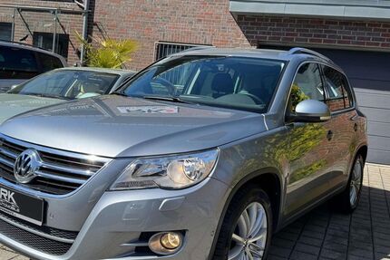 VW Tiguan 114.000 km 9.900 &euro; Solingen 42651