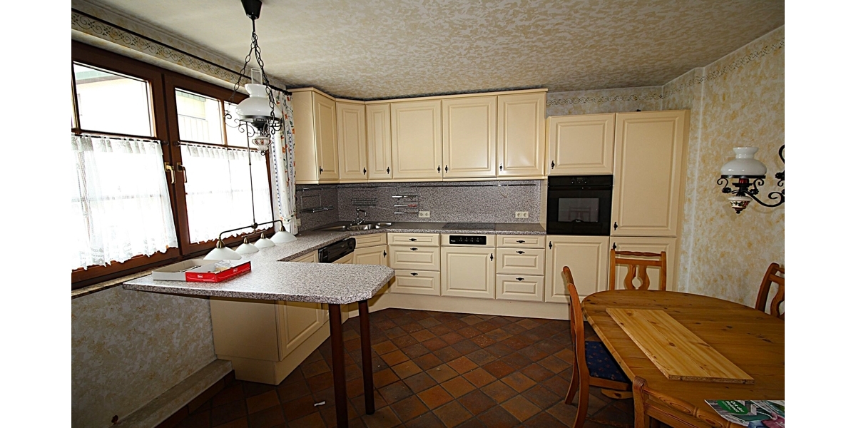 Kernsaniertes Einfamilienhaus mit (Bau)-Grundstück und großem Anbau mit vielen Nutzungsmöglichkeiten - Einfamilienhaus Solingen Ohligs | Angebot:23472326