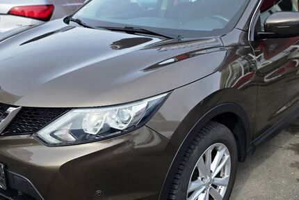 Nissan Qashqai 116.355 km 13.500 &euro; Solingen 42659