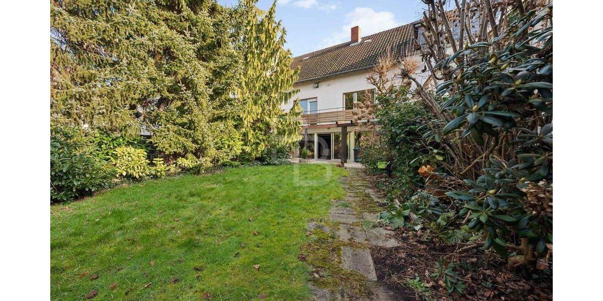 Mehrfamilienhaus, Wohnhaus Köln Dünnwald - 6 Zimmer, 201 m&sup2;, 589.000&euro; | Angebot:25801190