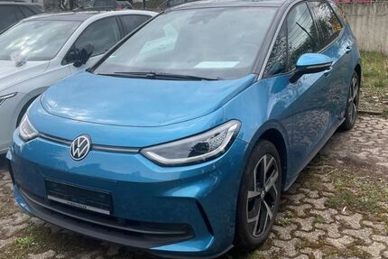 VW ID.3 14.602 km 32.450 &euro; Hilden 40721