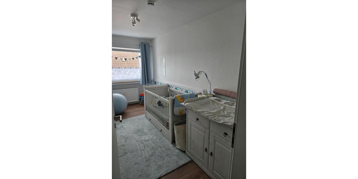 Etagenwohnung Leverkusen Bergisch Neukirchen - 4 Zimmer, 77 m&sup2;, 299.000&euro; | Angebot:26215414