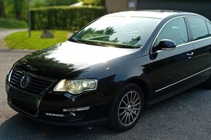VW Passat 216.107 km 4.200 &euro; Köln 51077