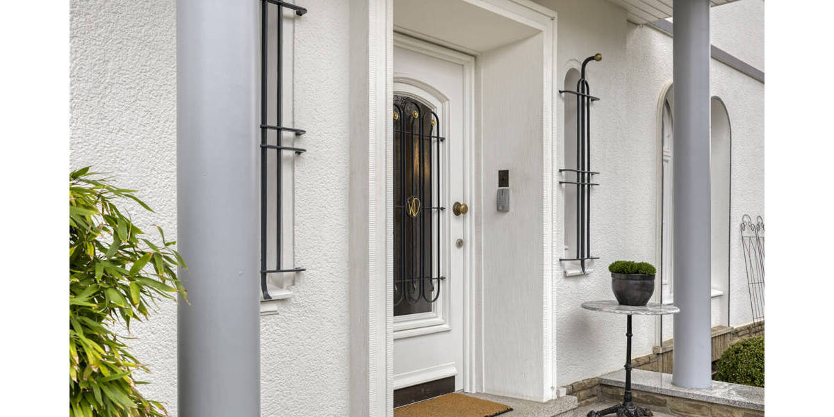 Stilvolles Wohnen mit guter Verkehrsanbindung - Mehrfamilienhaus, Wohnhaus Wuppertal Barmen | Angebot:24140375