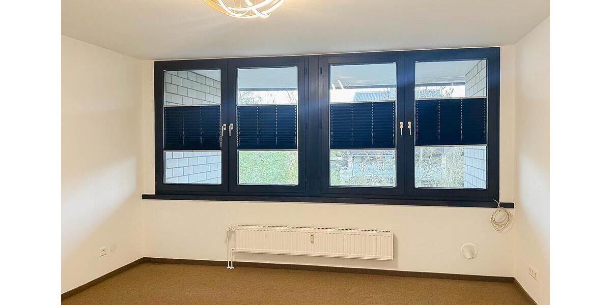 Erdgeschoßwohnung Meerbusch Necklenbroich - 5 Zimmer, 153 m&sup2;, 2.295&euro; | Angebot:25379009