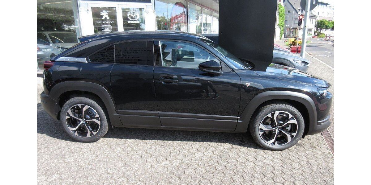 Mazda MX-30 3.985 km 25.999 &euro; Bergisch Gladbach 51465