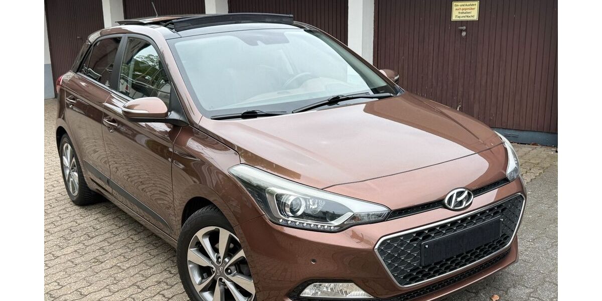 Hyundai i20 128.000 km 8.840 &euro; Düsseldorf 40468
