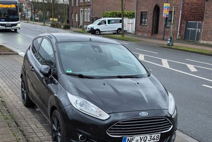 Ford Fiesta 211.500 km 4.300 &euro; Meerbusch 40670